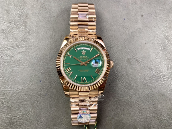 激安ロレックス着用イメージ